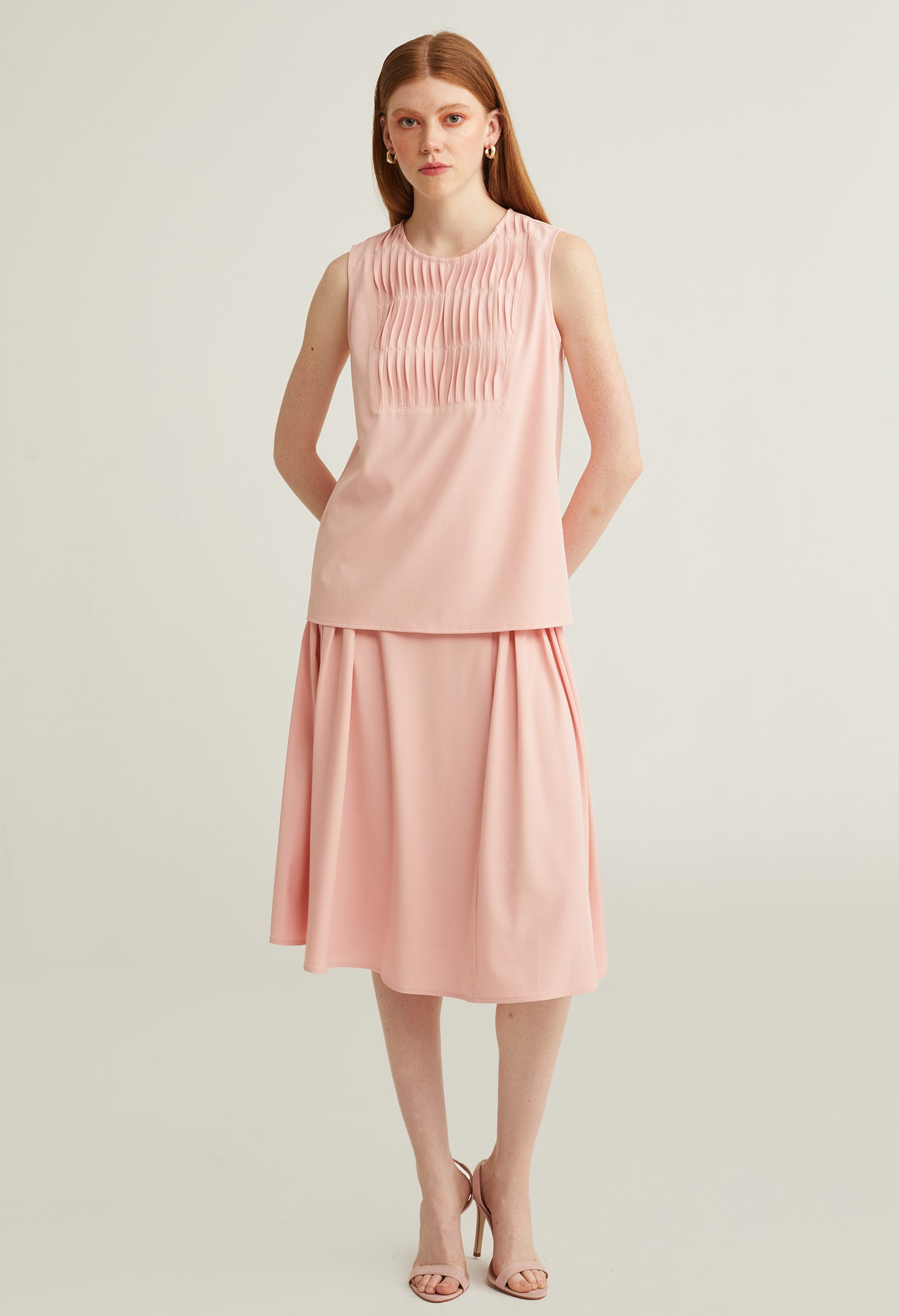 Twist Pleated Sleeveless Top