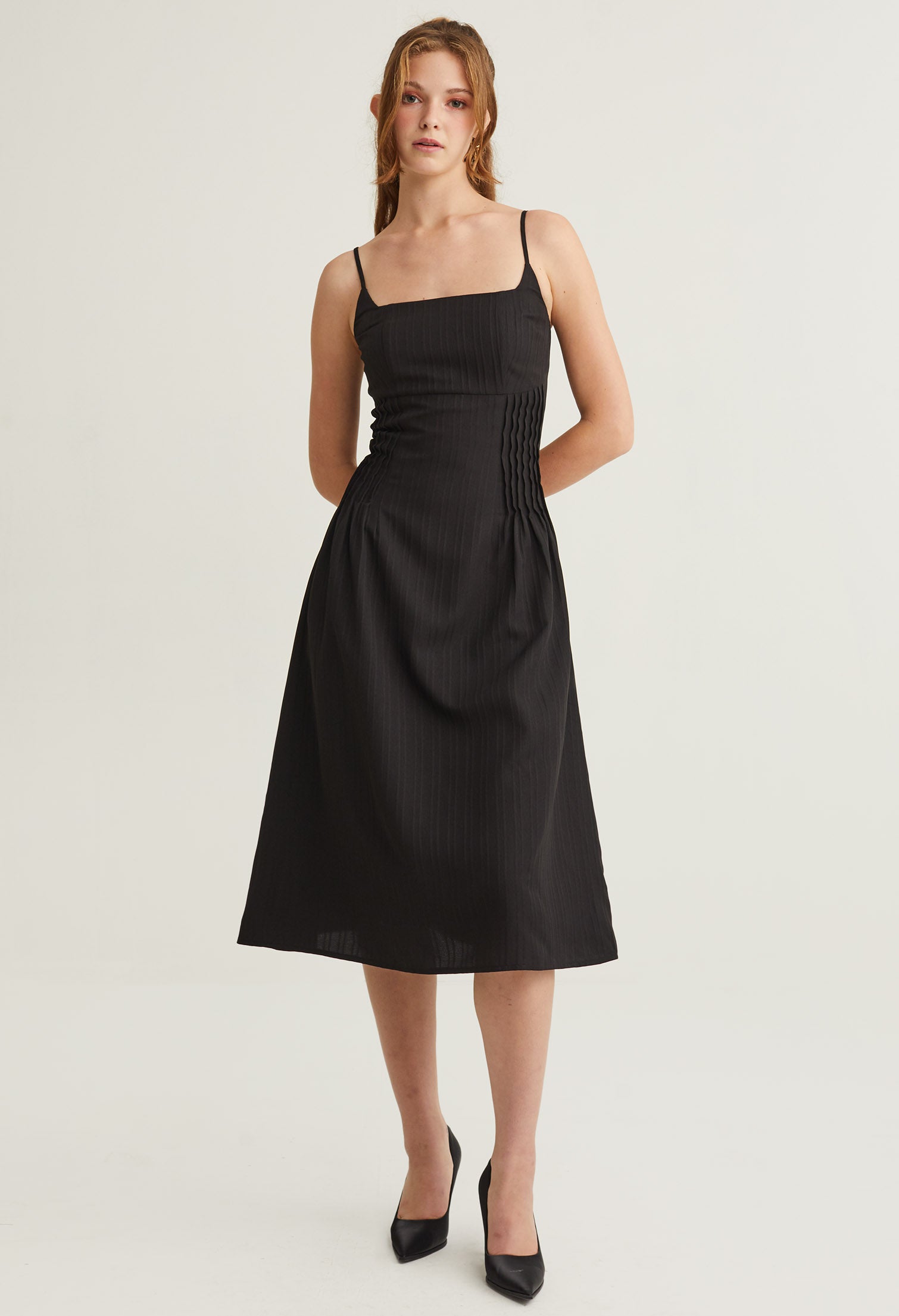 Squared Neck Pleated Midi Dress