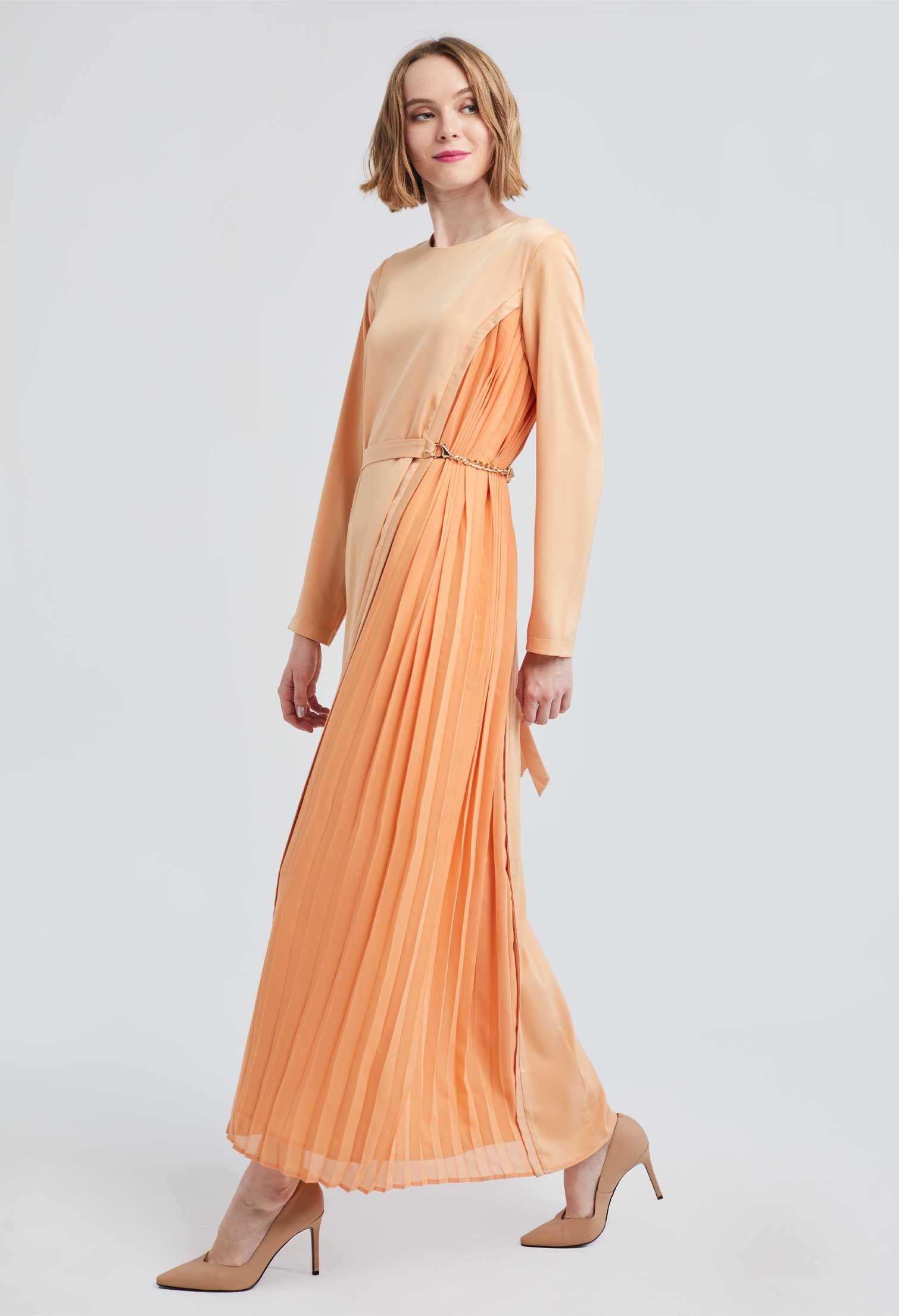 Side Panel Hidden Pleat Maxi Dress